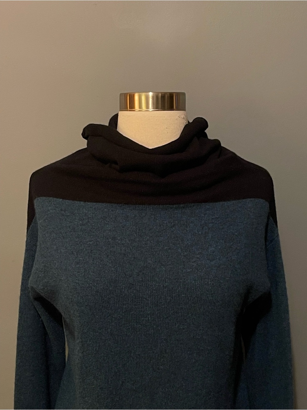 Repeat Cashmere Silver Edition Colorblock Teal & Black Cowl Neck Sweater S - Picture 6 of 14